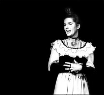 Juliana Fuhrmann in der Färbe